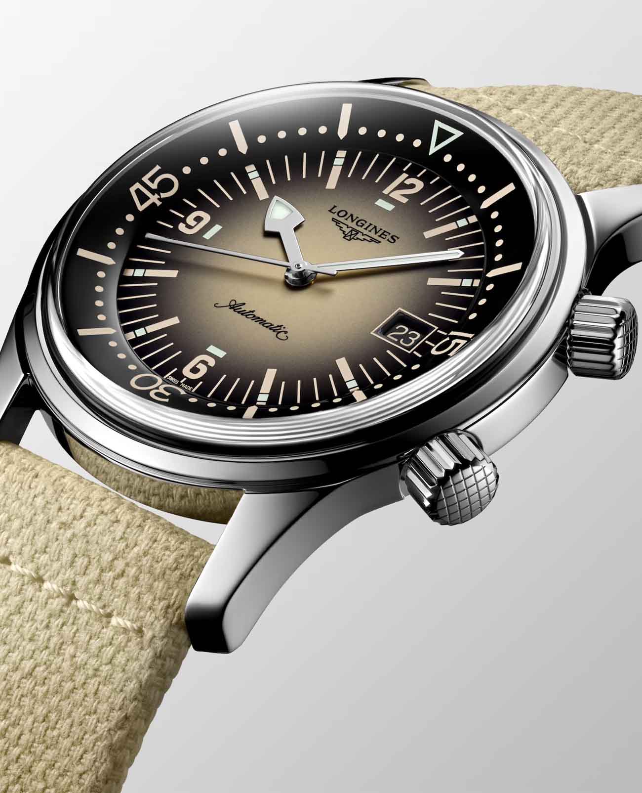 Оригинальные часы Longines Longines Legend Diver Watch L3.774.4.30.2 механические калибр механизма l888 общий вид