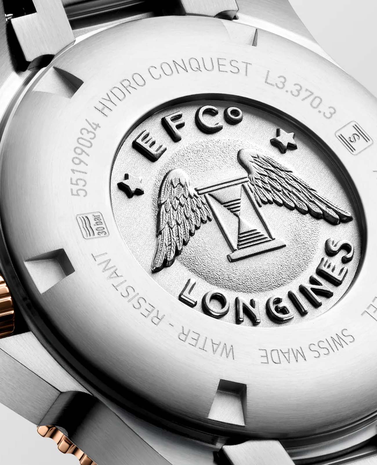 Longines L33703896 женские часы застежка крупным планом