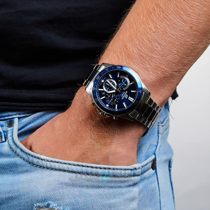 Casio Casio Edifice EFV-570D-2AVUDF (EFV-570D-2A) мужские часы синий циферблат на запястье