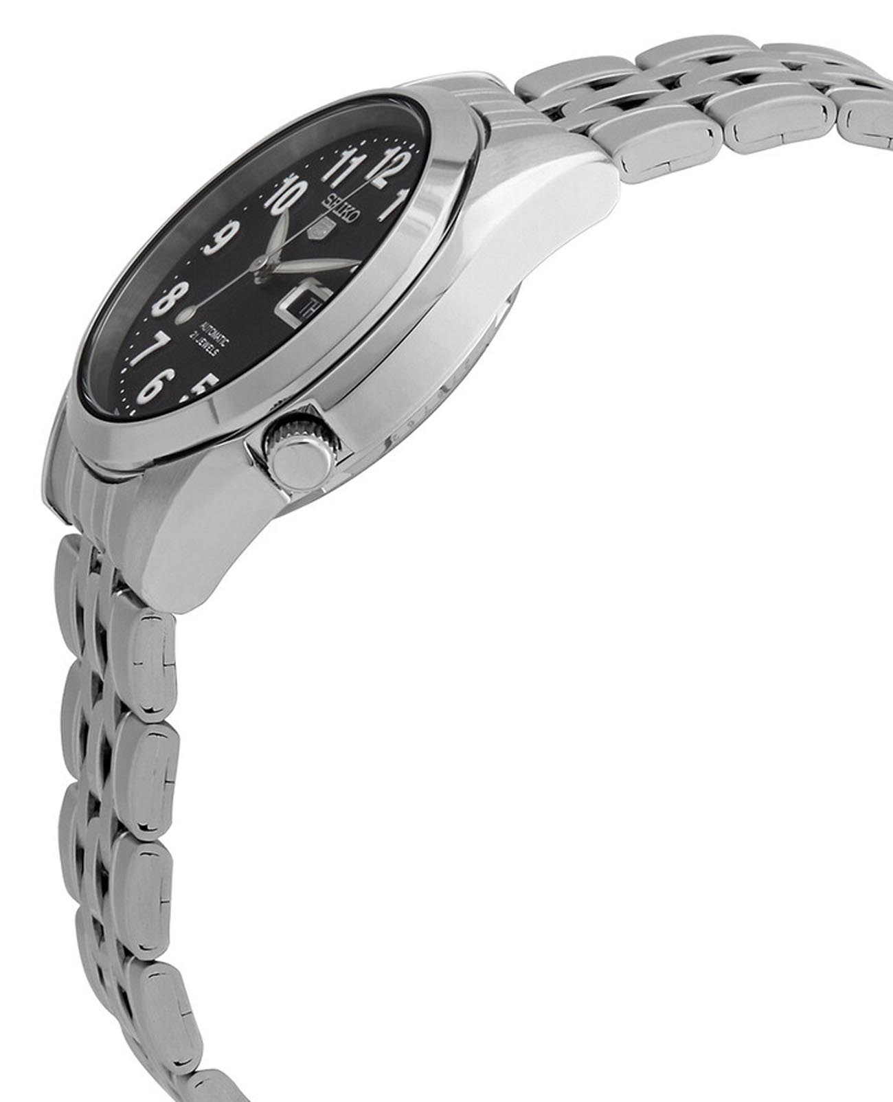 Seiko SNK381K1 мужские часы застежка крупным планом