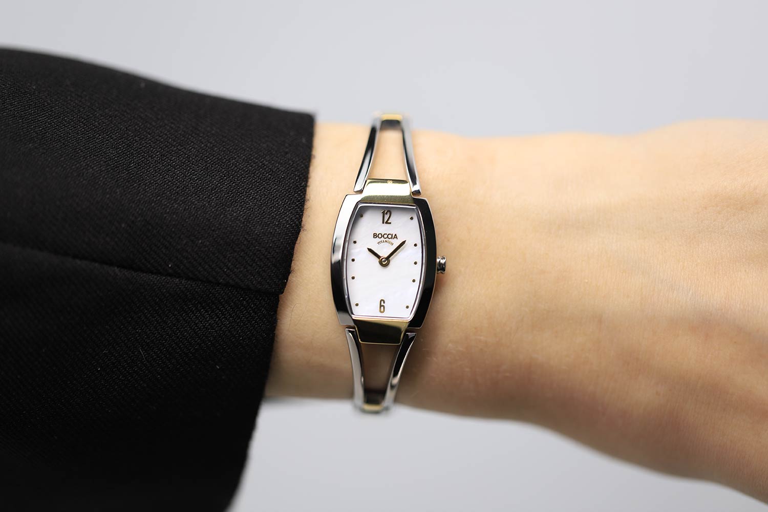 Boccia Titanium Boccia Titanium Barrel 3262-02 , наручные женские часы фото под углом