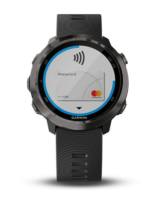 Garmin 010-01863-32 мужские часы застежка крупным планом