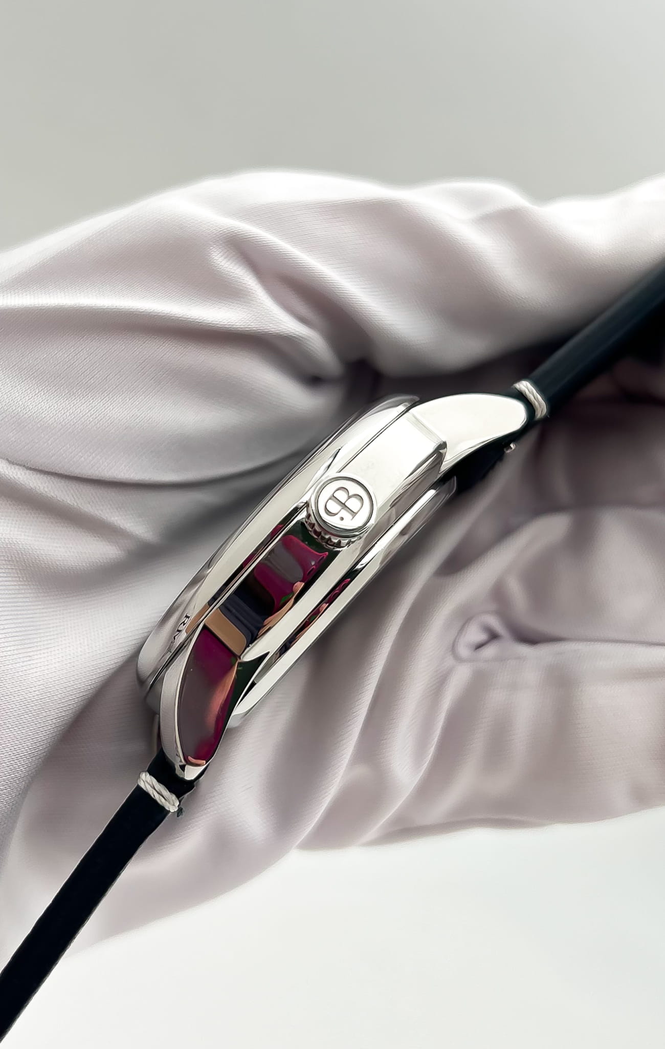 Оригинальные часы Русское Время Русское Время 3910202 механические калибр механизма seiko tmi nh38 общий вид