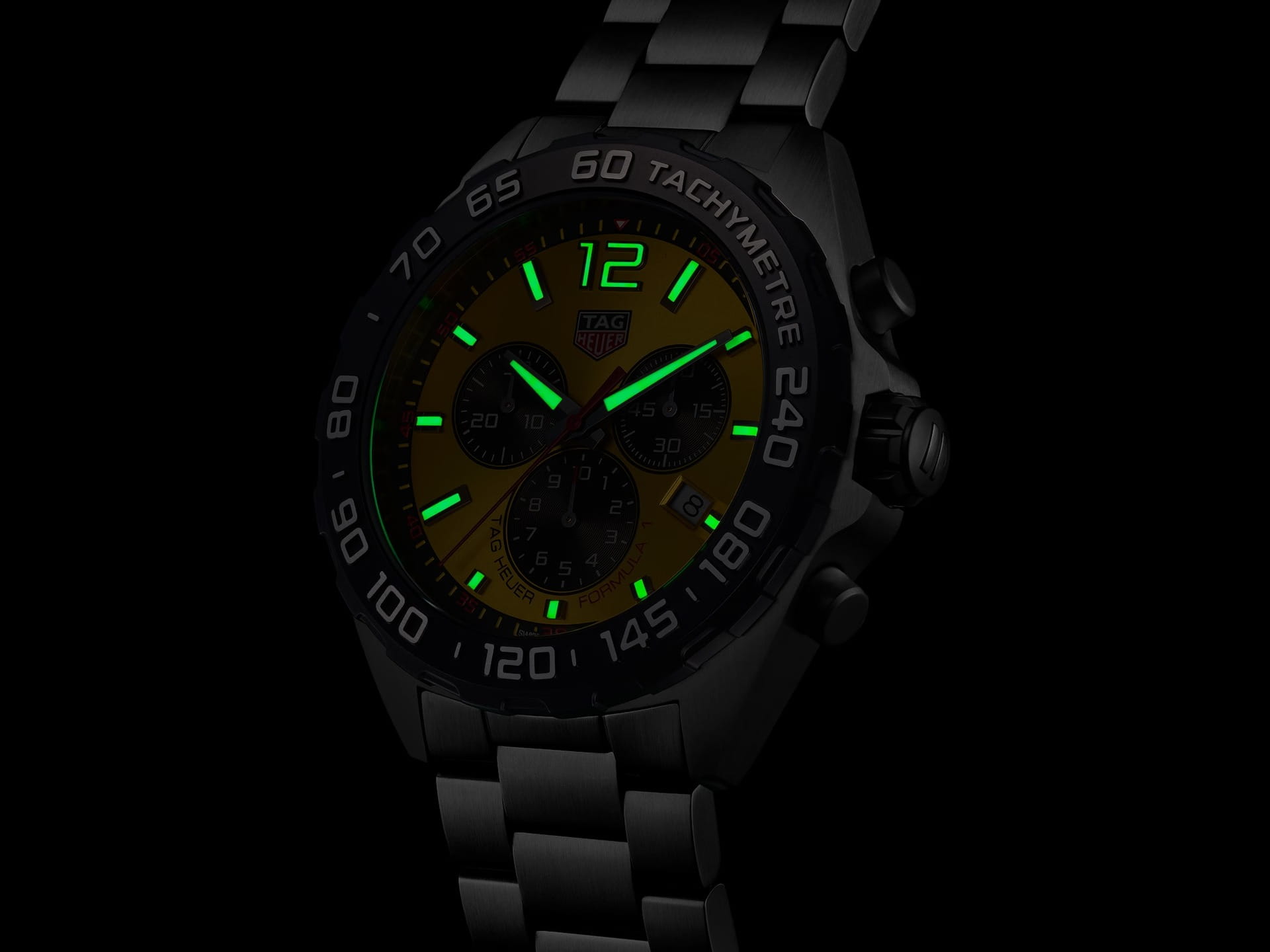 Оригинальные часы TAG Heuer TAG Heuer Formula 1 CAZ101AM.BA0842 кварцевые калибр механизма  общий вид