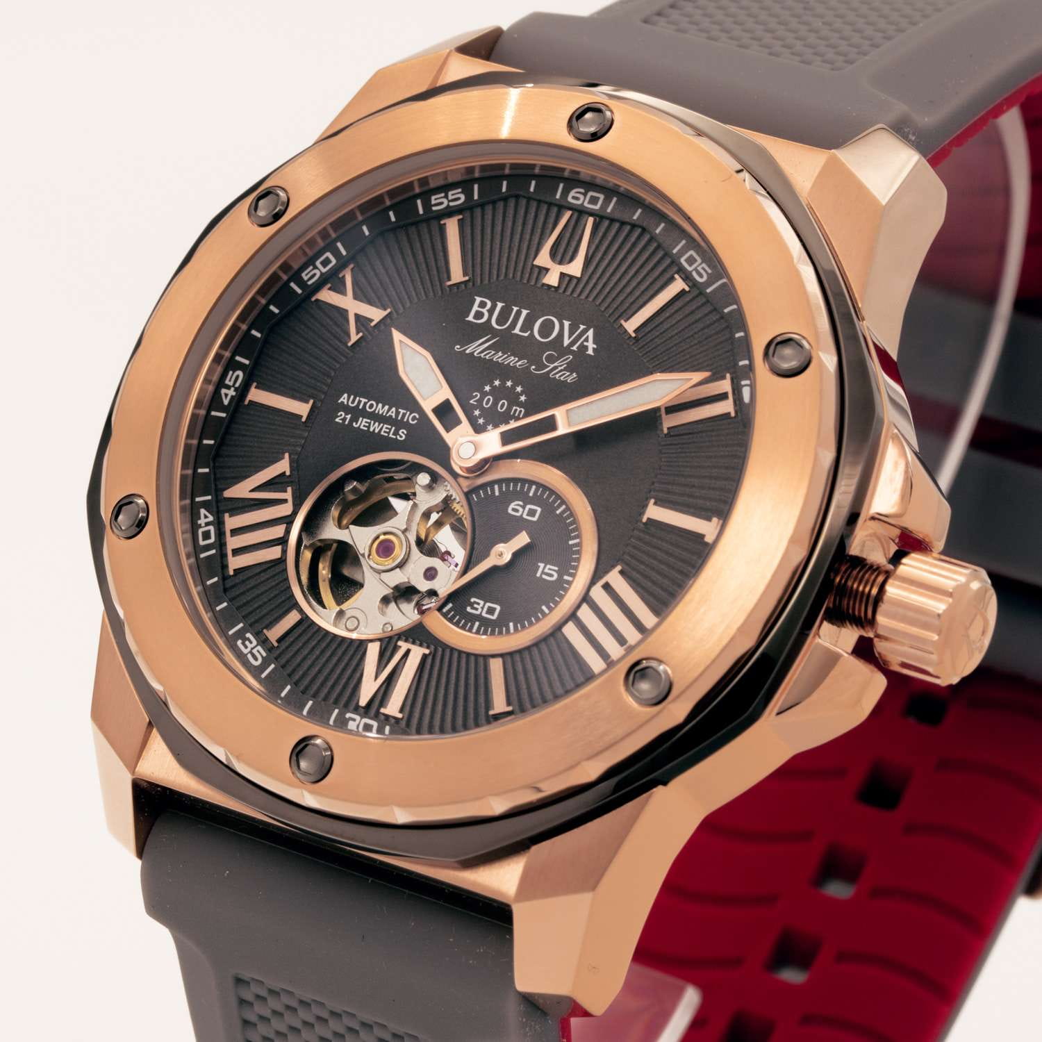 Bulova Bulova Marine Star 98A228 , наручные мужские часы фото под углом