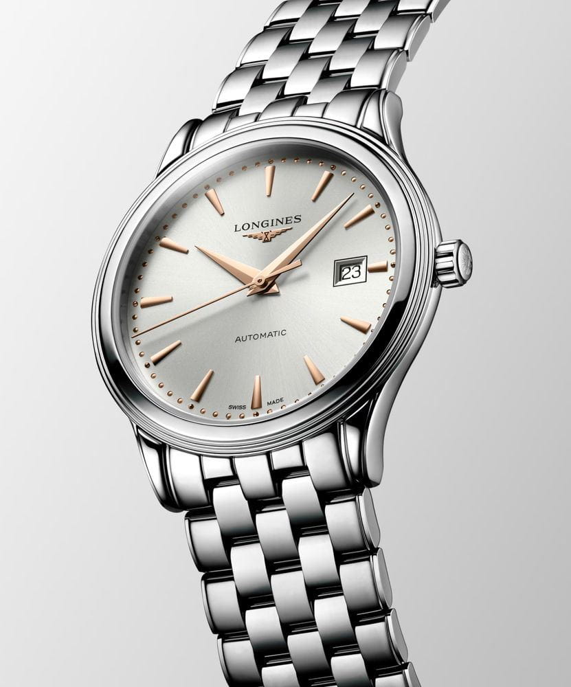 Longines L49844706 мужские часы застежка крупным планом