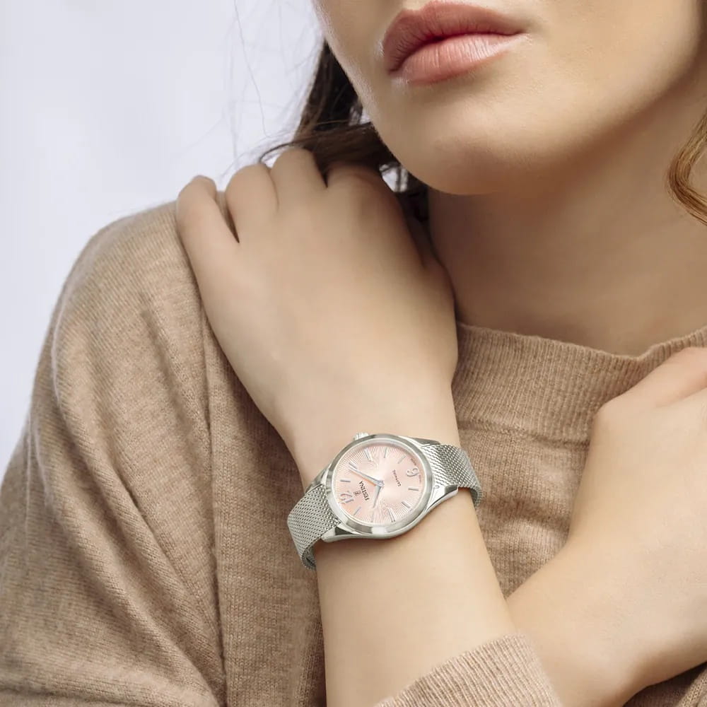 Оригинальные часы Festina Festina Swiss Made F20076/2 кварцевые калибр механизма ronda 762 общий вид