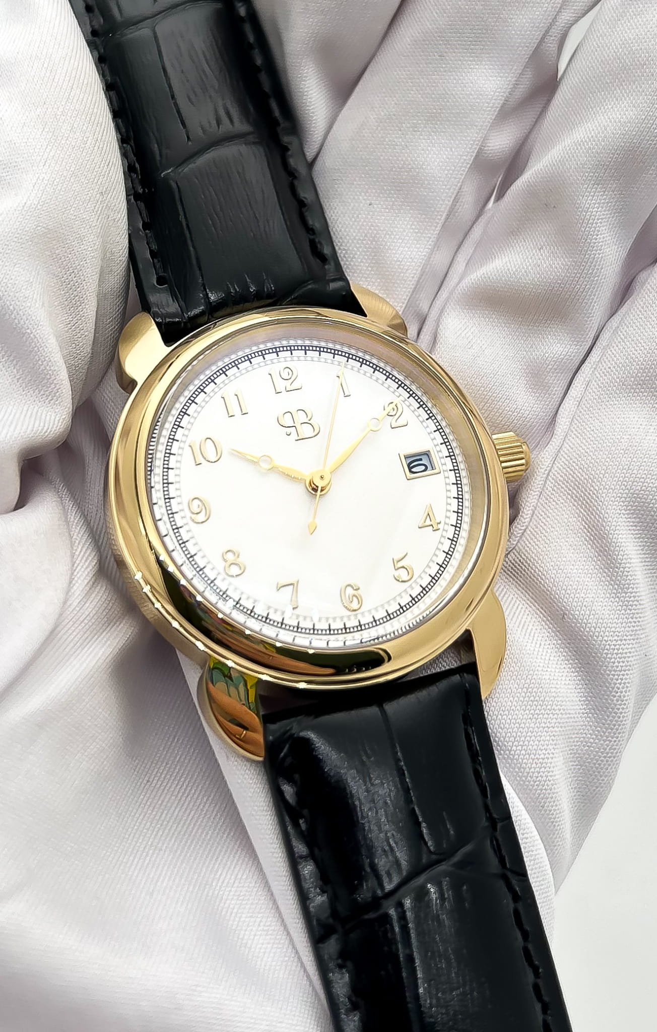 Русское Время 4076221 мужские часы застежка крупным планом