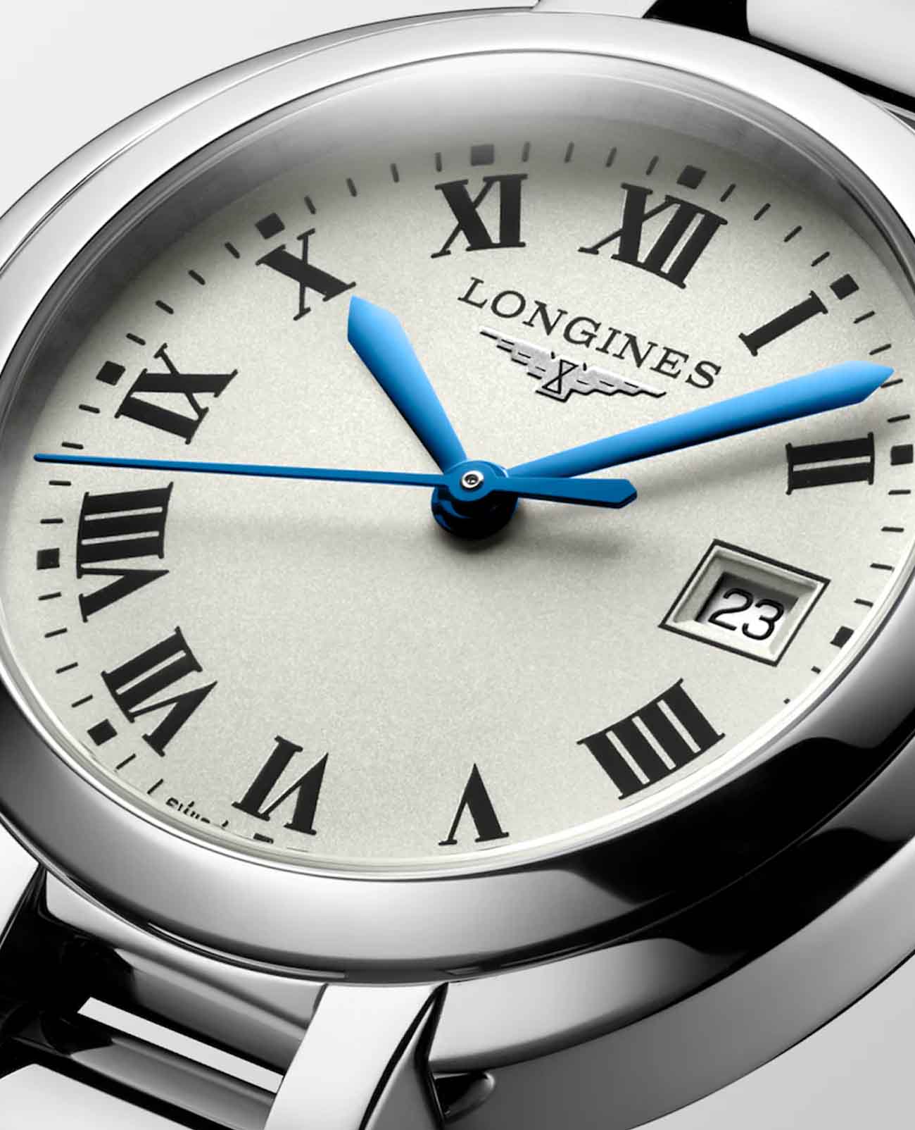 Longines Longines PrimaLuna L8.122.4.71.6 , наручные женские часы фото под углом
