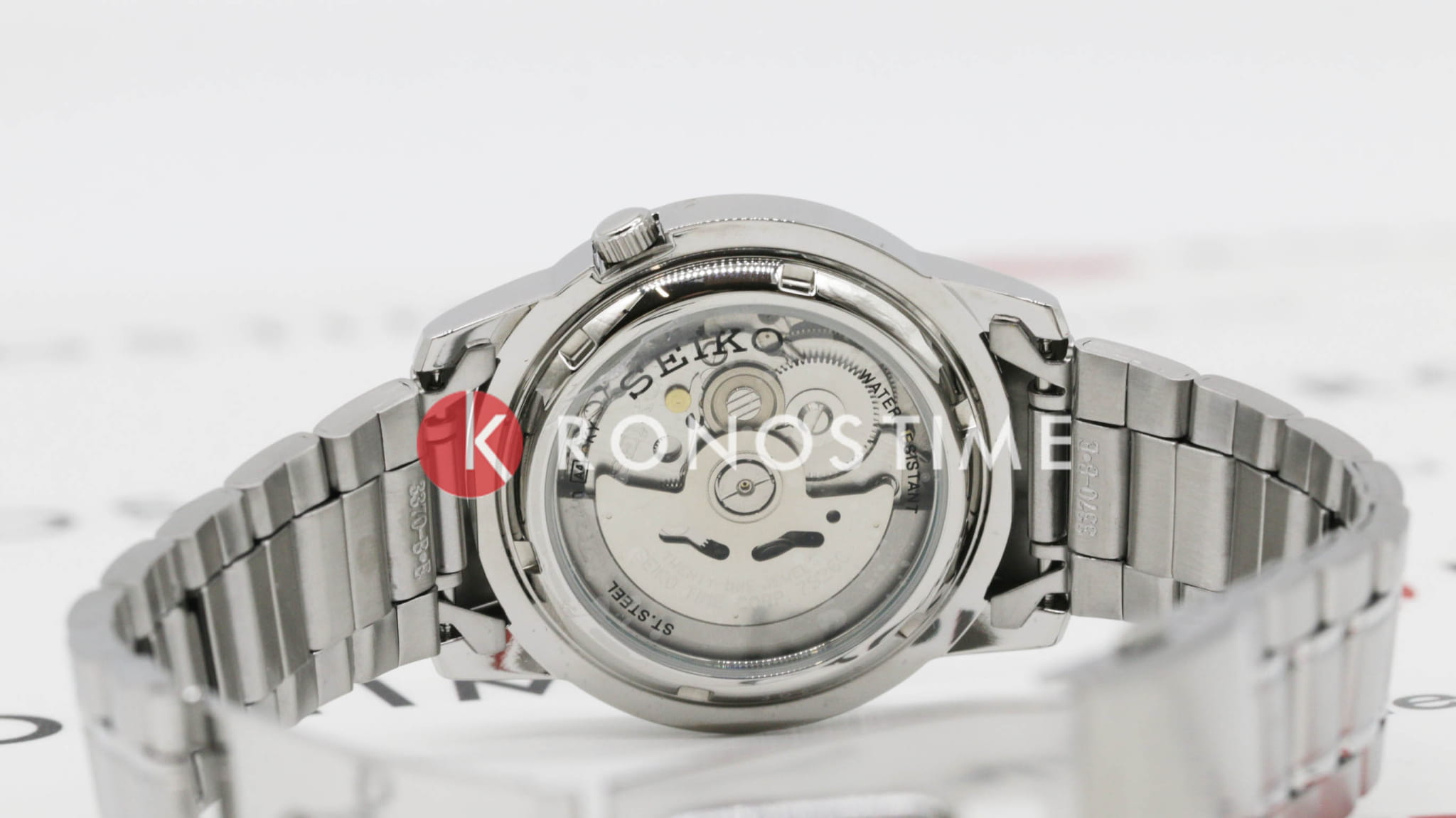 Seiko Seiko 5 Regular SNKE49K1 механические мужские часы часы крупный план белый циферблата