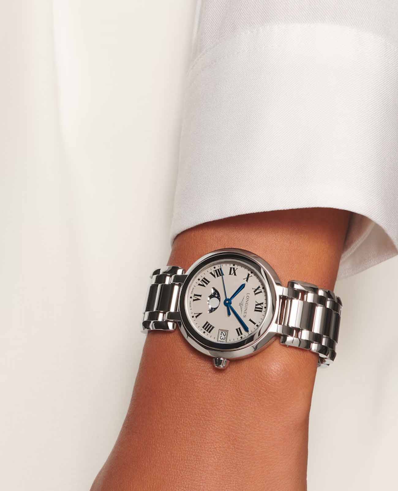 Оригинальные часы Longines Longines PrimaLuna L8.115.4.71.6 кварцевые калибр механизма l296 общий вид