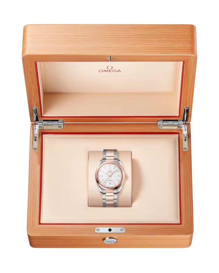 Оригинальные часы Omega Omega Seamaster Aqua Terra 220.20.38.20.02.001 механические калибр механизма omega 8800 общий вид