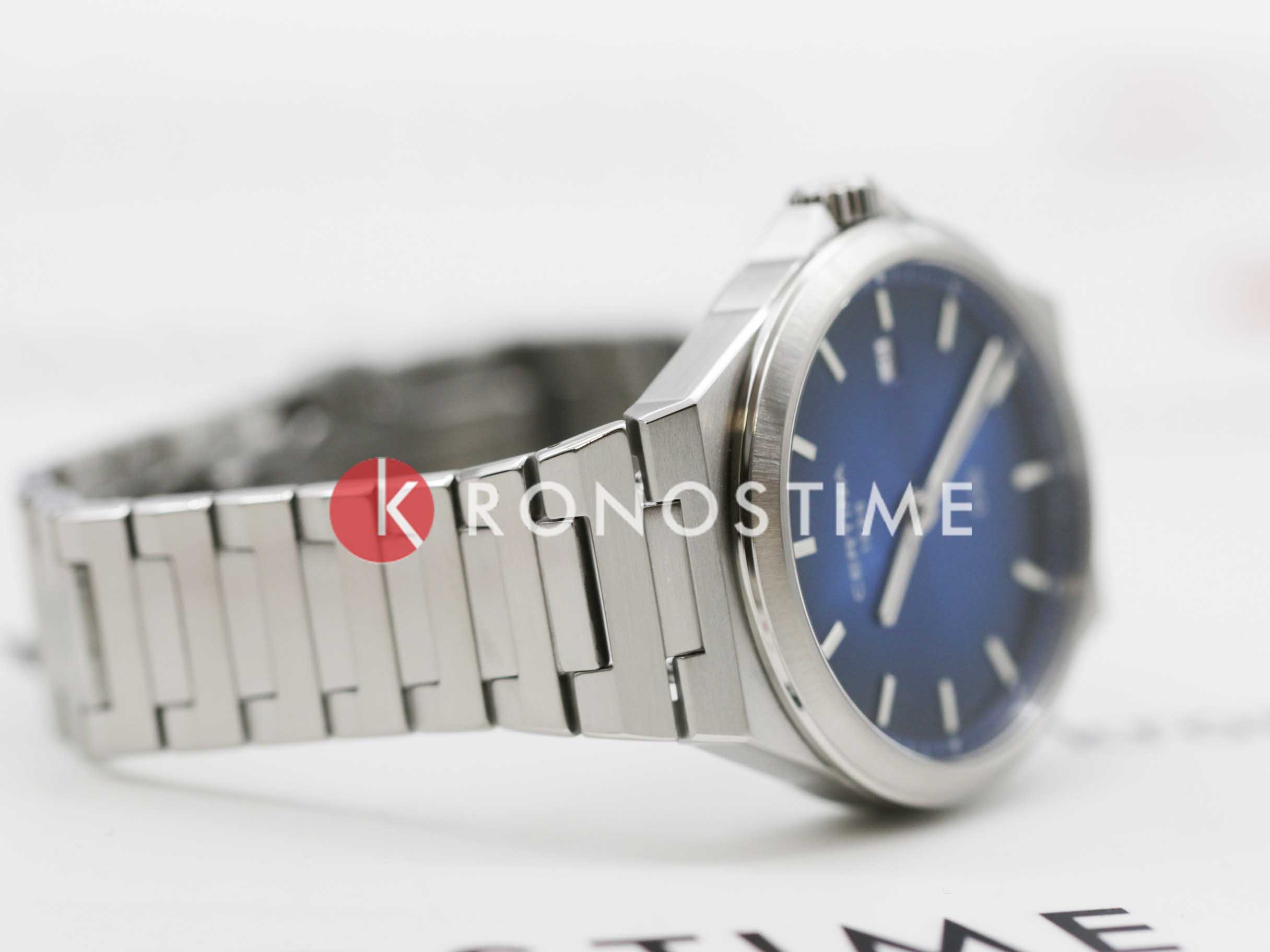 Оригинальные часы Certina Certina DS-7 Quartz C043.410.11.041.00 кварцевые калибр механизма f06.412 общий вид