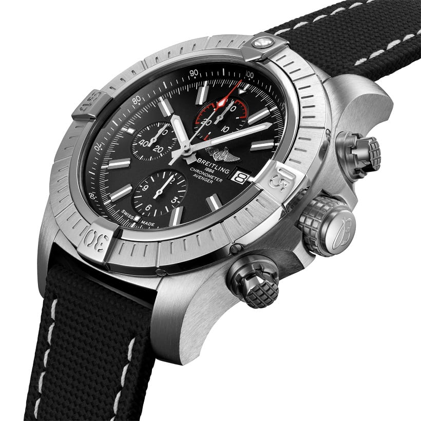 Breitling Breitling Super Avenger Chronograph 48 A13375101B1X2 , наручные мужские часы фото под углом