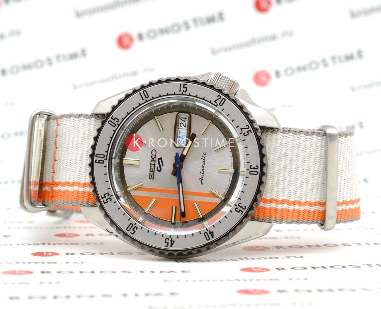 Seiko Seiko 5 Sports SRPK73 , наручные мужские часы фото под углом