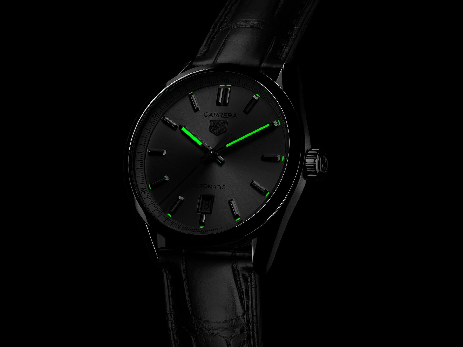 TAG Heuer TAG Heuer Carrera WBN2111.FC6505 механические мужские часы часы крупный план серебристый циферблата