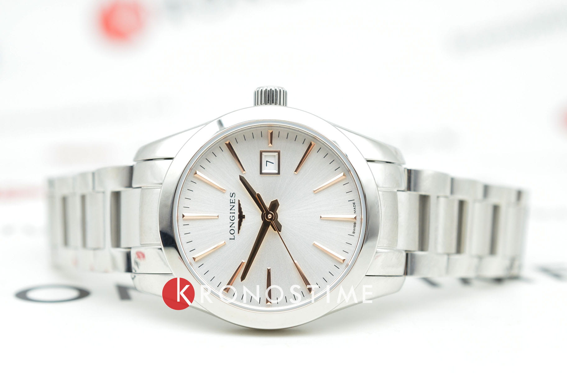 Longines Longines Conquest Classic L2.286.4.72.6 , наручные женские часы фото под углом