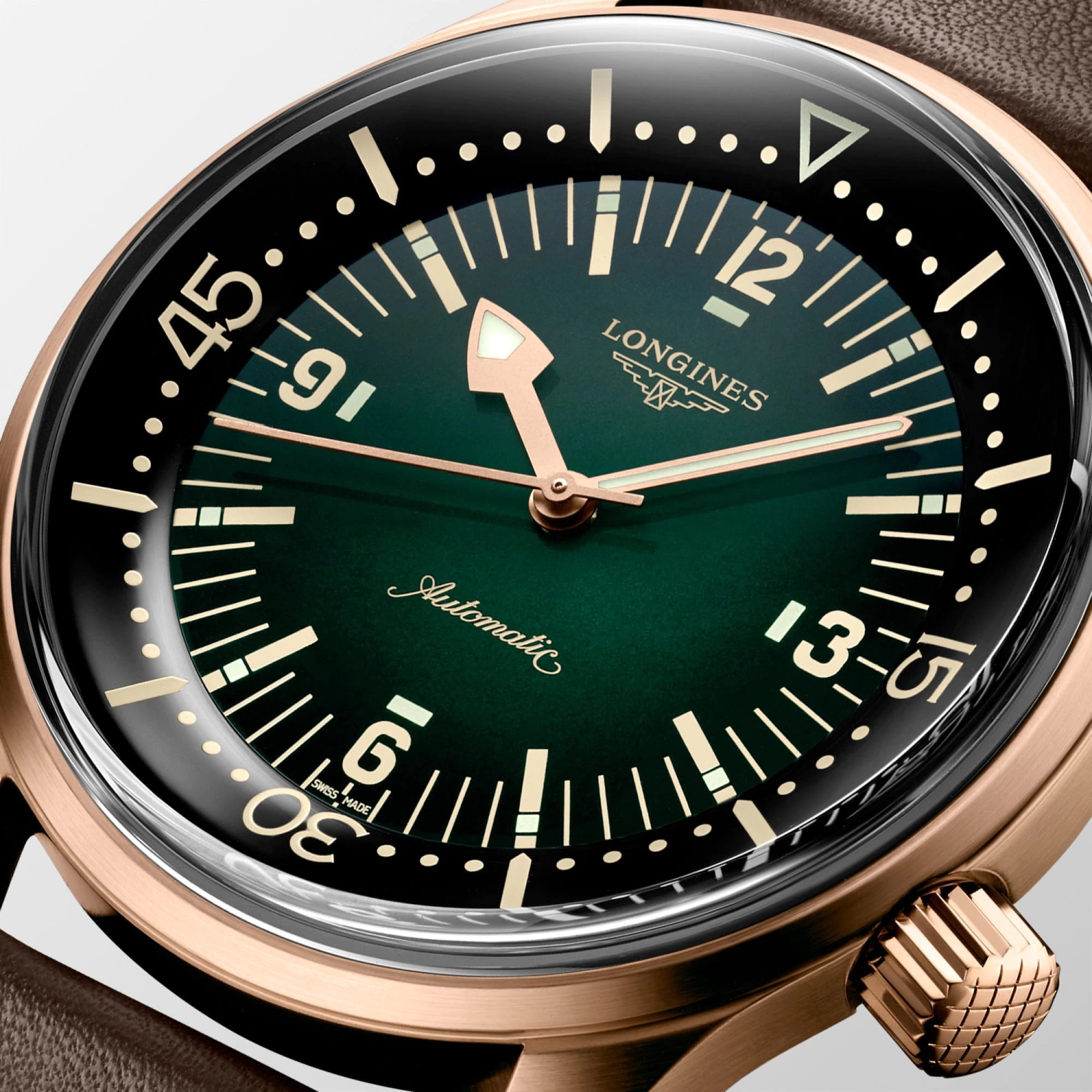 Longines Longines Legend Diver Watch L3.774.1.50.2  — детали корпуса и кожаный
