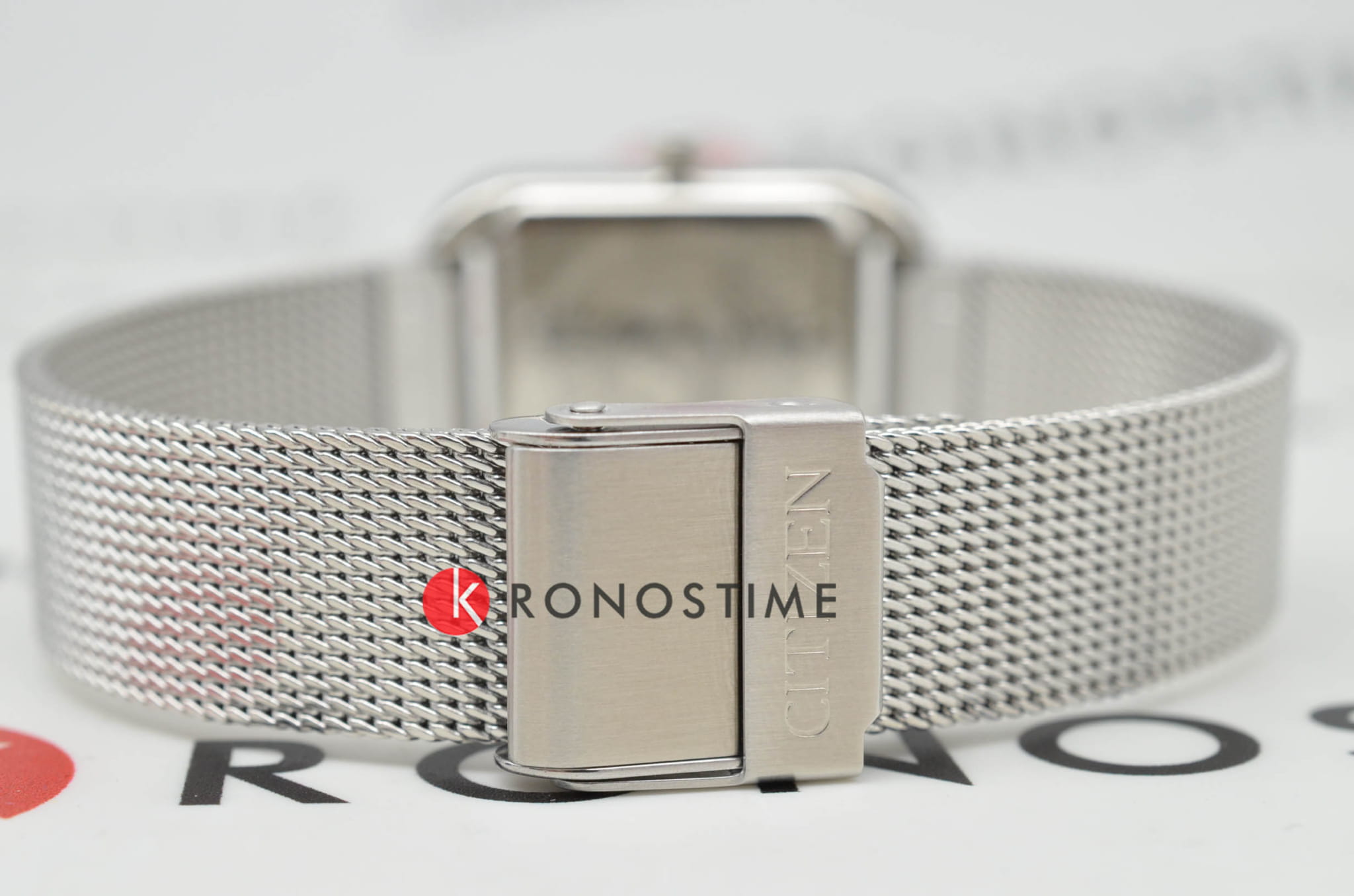 Citizen Citizen Eco-Drive EM0491-81D кварцевые женские часы часы крупный план перламутровый циферблата