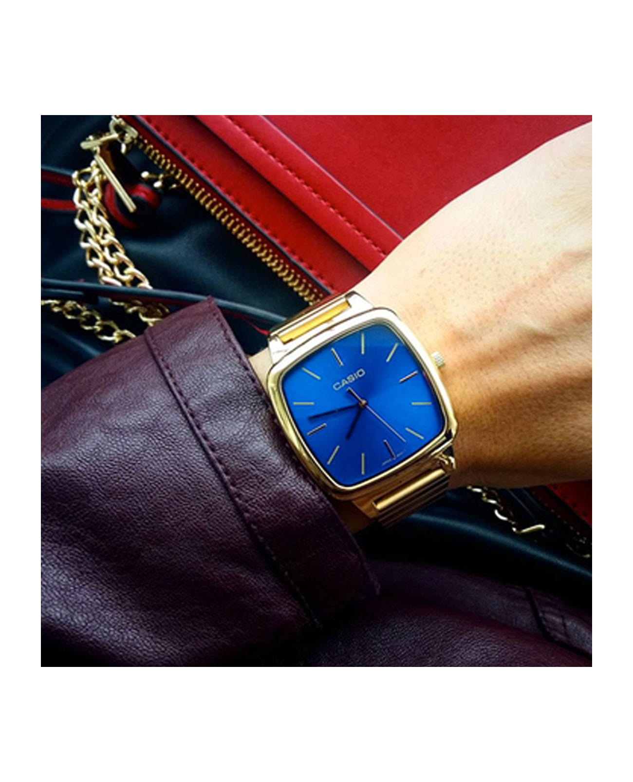 Casio Casio Collection LTP-E117G-2AEF женские часы синий циферблат на запястье