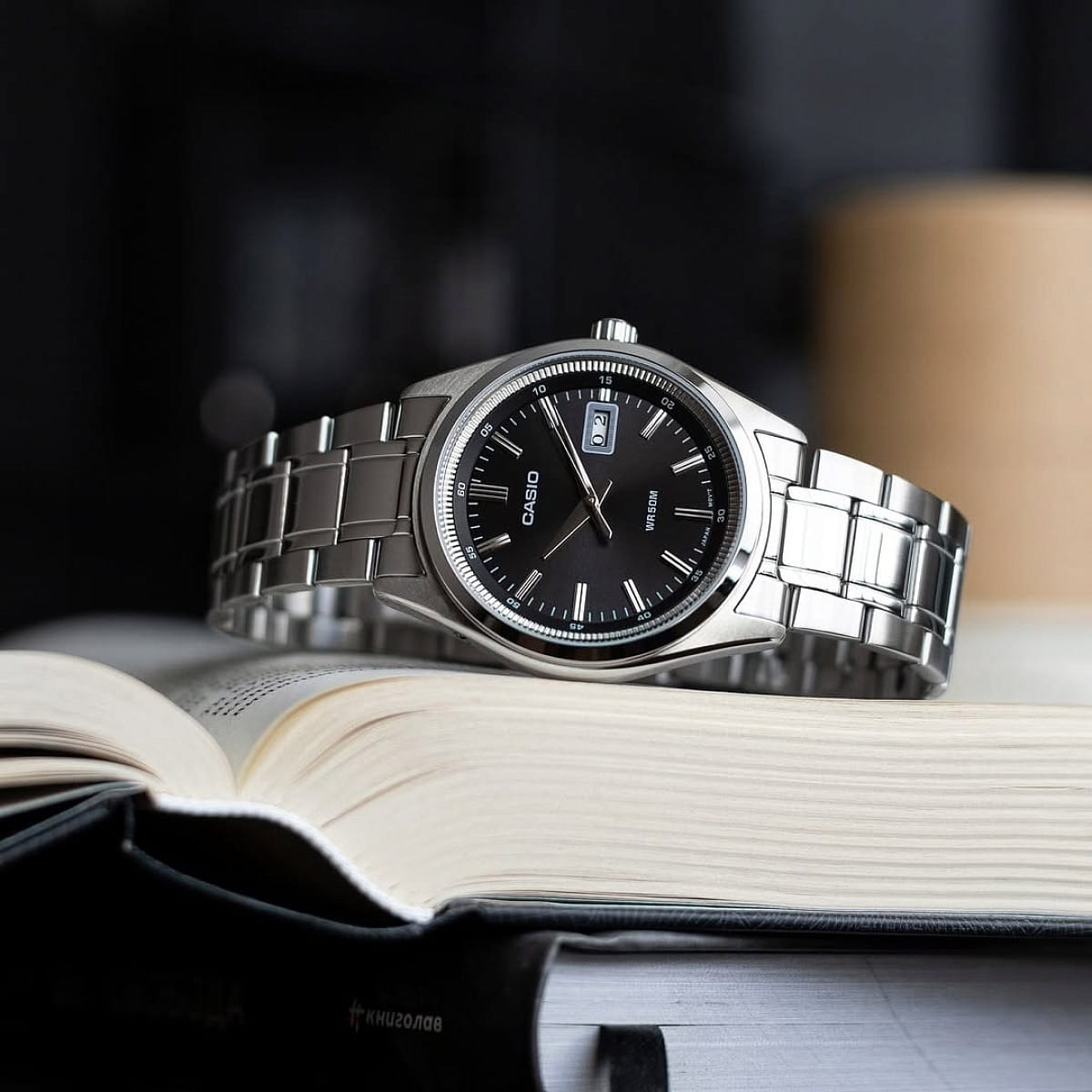 Casio Casio Collection MTP-B180D-1A1,  япония мужские часы на браслете нержавеющая сталь боковой вид