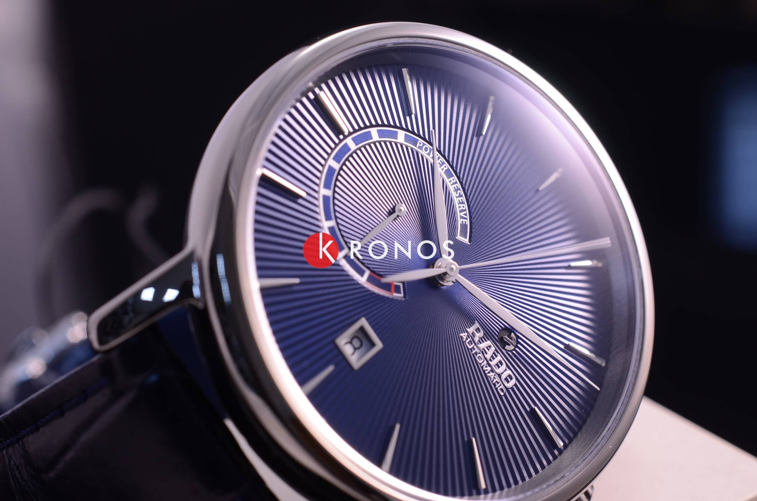 Rado Rado Diamaster Power Reserve R14138206 механические мужские часы часы крупный план синий циферблата