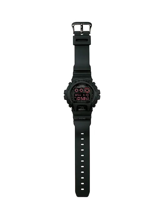 Casio Casio G-Shock DW-6900MS-1 электронные мужские часы часы крупный план черный циферблата