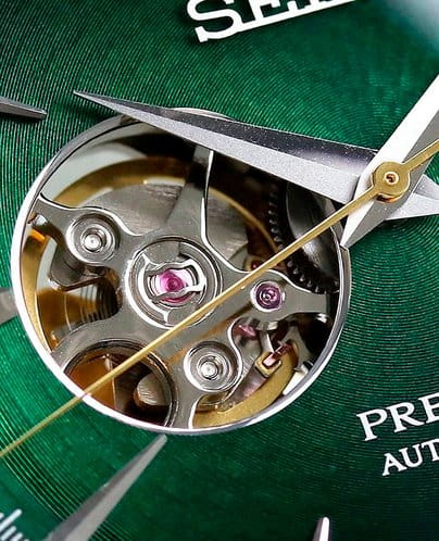 Seiko Seiko Presage SSA441J1  — детали корпуса и нержавеющая сталь