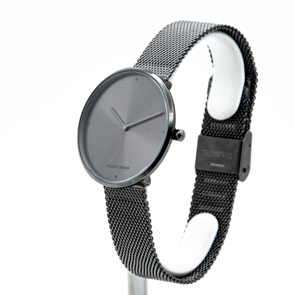 Jacques Lemans 1-2056K женские часы застежка крупным планом
