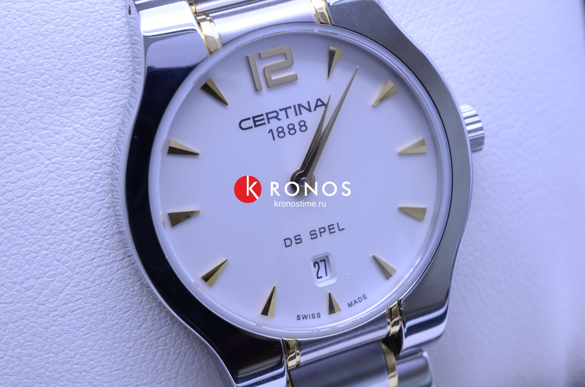 Certina C0122092203700 женские часы застежка крупным планом