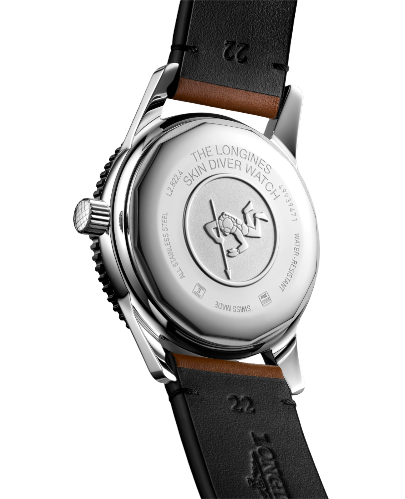 Longines Longines Skin Diver Watch L2.822.4.56.2 , наручные мужские часы фото под углом