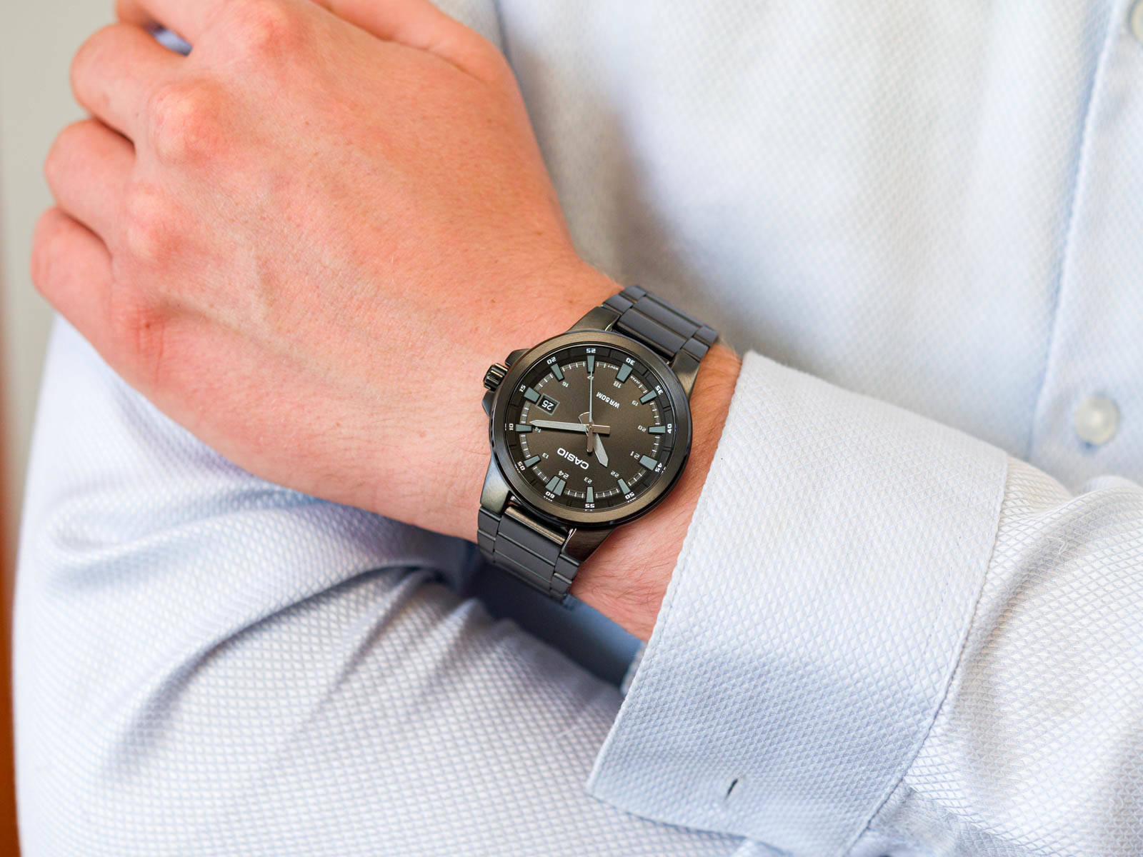 Casio Casio Collection MTP-E173B-1AVEF , наручные мужские часы фото под углом