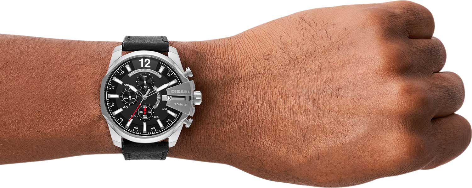 Diesel DZ4592 мужские часы застежка крупным планом