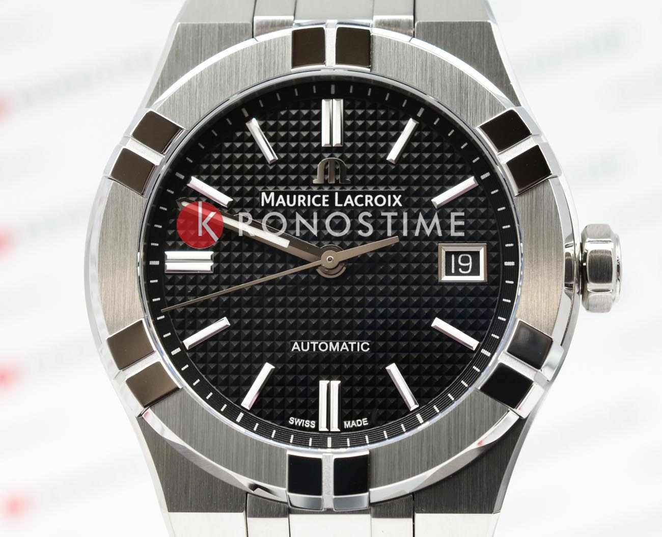 Maurice Lacroix Maurice Lacroix Aikon Automatic AI6007-SS000-330-2, aikon швейцария мужские часы на браслете каучук боковой вид