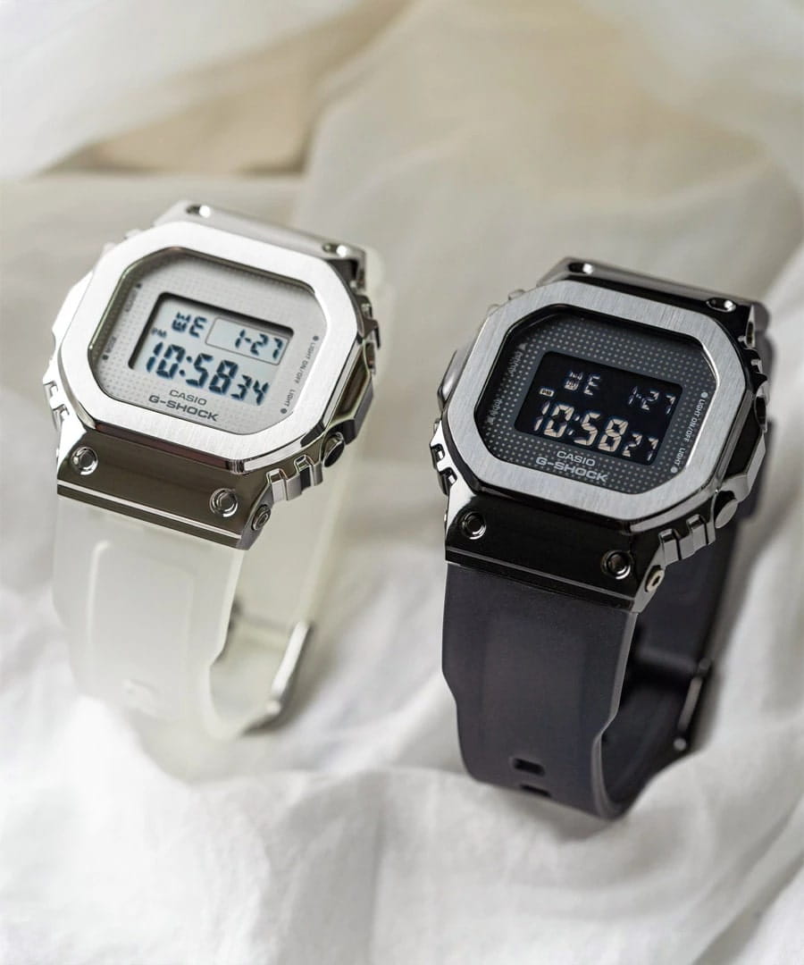 Casio Casio G-Shock GM-S5600SK-7DR (GM-S5600SK-7) электронные часы с аксессуарами женские часы модель GM-S5600SK-7