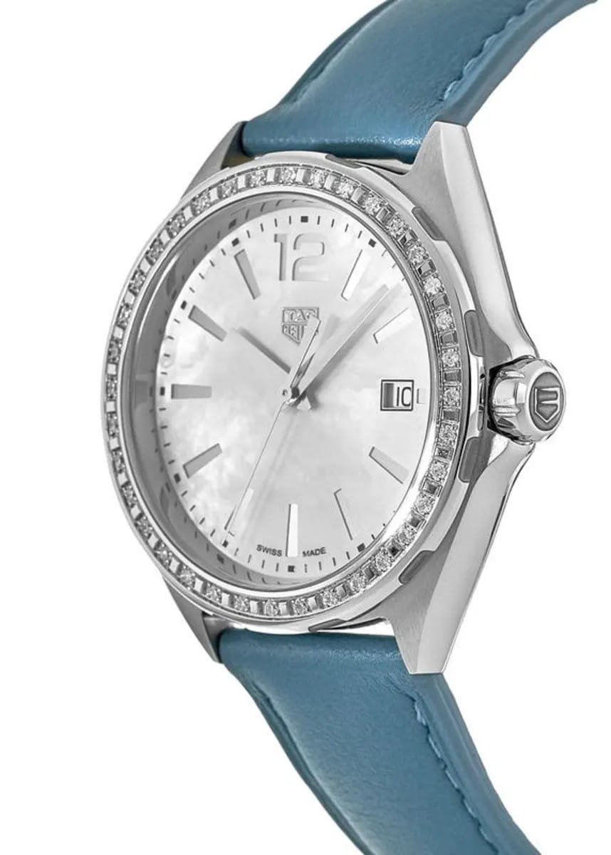 TAG Heuer TAG Heuer Formula 1 WBJ131A.FC8256 , наручные женские часы фото под углом