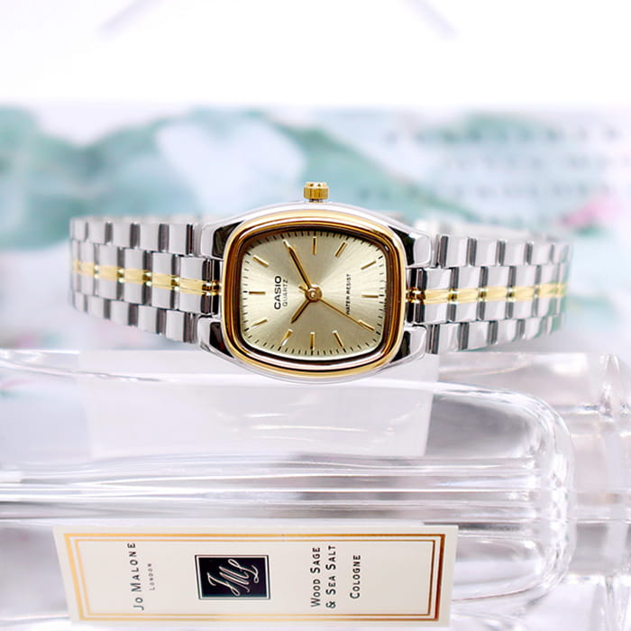 Casio Casio Collection LTP-1169G-9A кварцевые женские часы часы крупный план белый циферблата