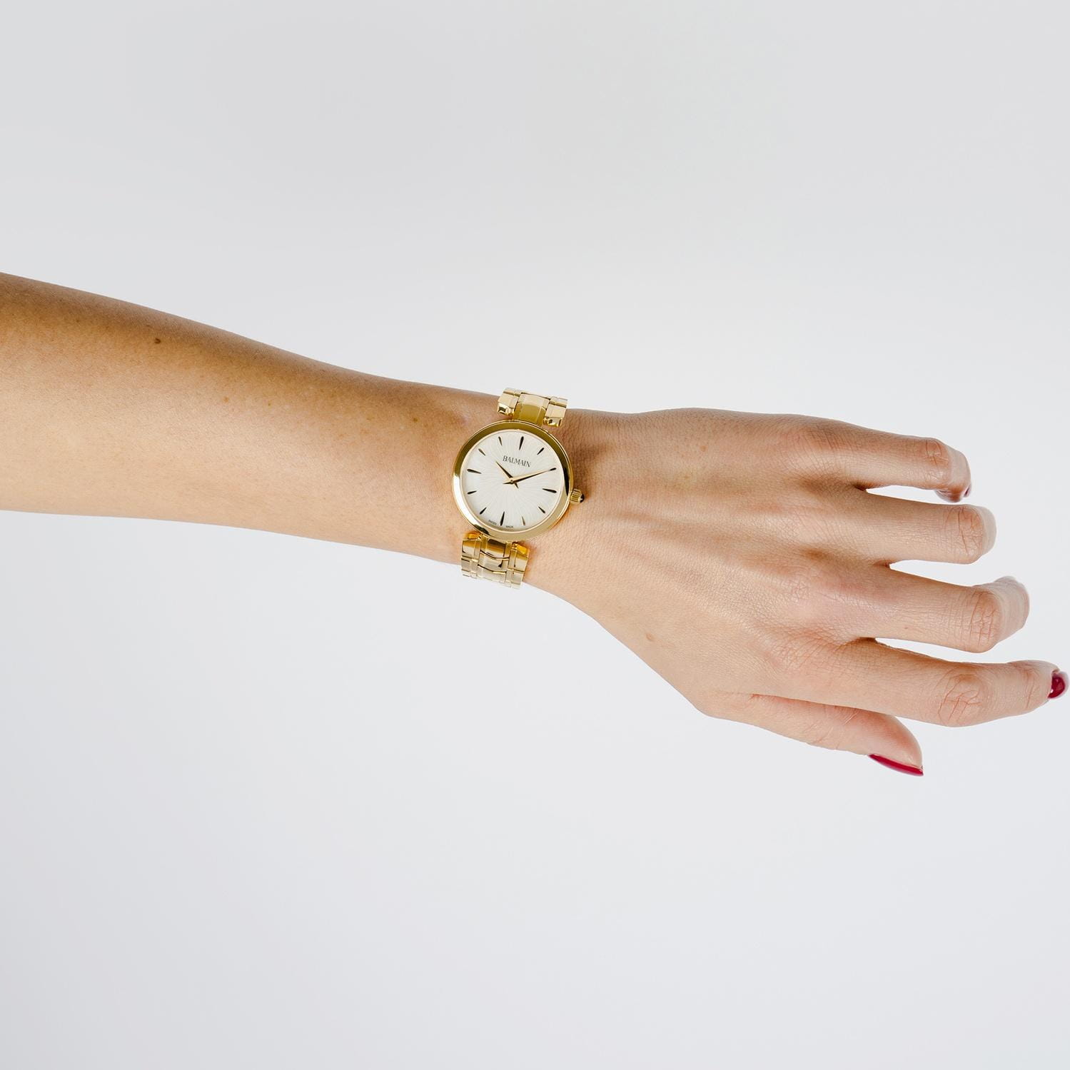 Balmain Balmain Madrigal B4270.33.86 кварцевые женские часы часы крупный план белый циферблата