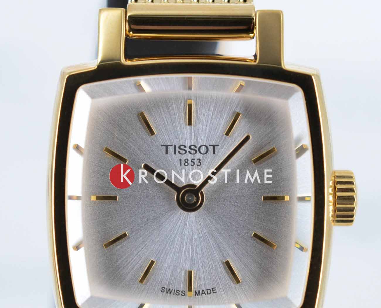 Tissot Tissot Lovely Square T058.109.33.031.00 кварцевые женские часы часы крупный план серебристый циферблата