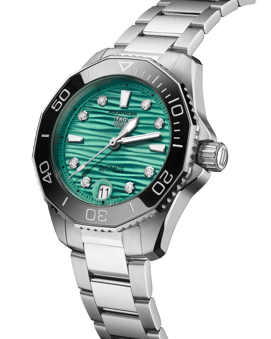 TAG Heuer TAG Heuer Aquaracer Professional 300 WBP231K.BA0618 , наручные женские часы фото под углом