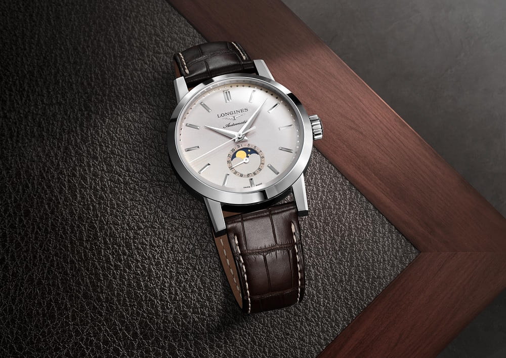 Longines Longines 1832 L4.826.4.92.2 механические мужские часы часы крупный план белый циферблата