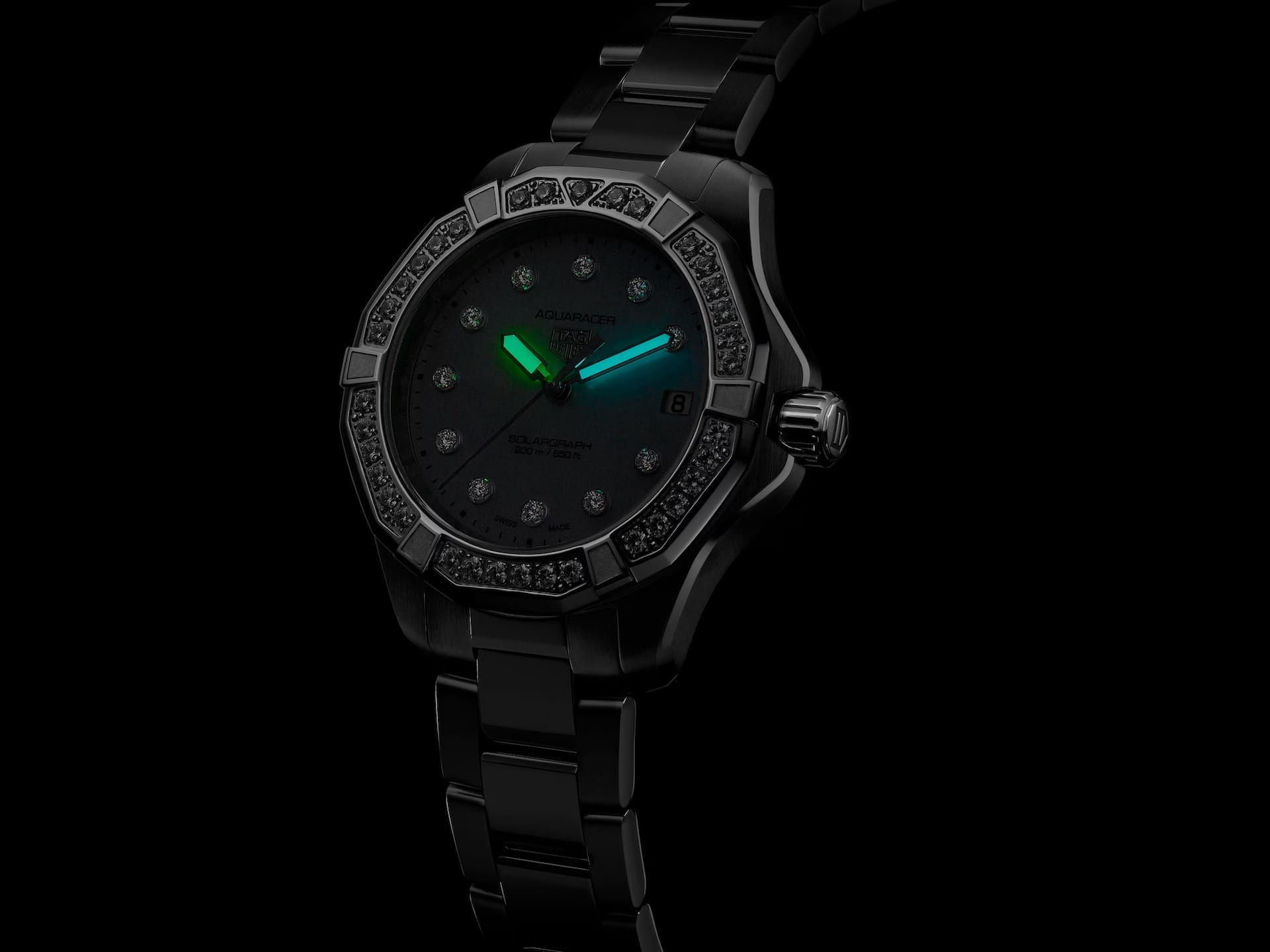 TAG Heuer TAG Heuer Aquaracer Professional Solargraph WBP1314.BA0005 женские часы перламутровый циферблат на запястье