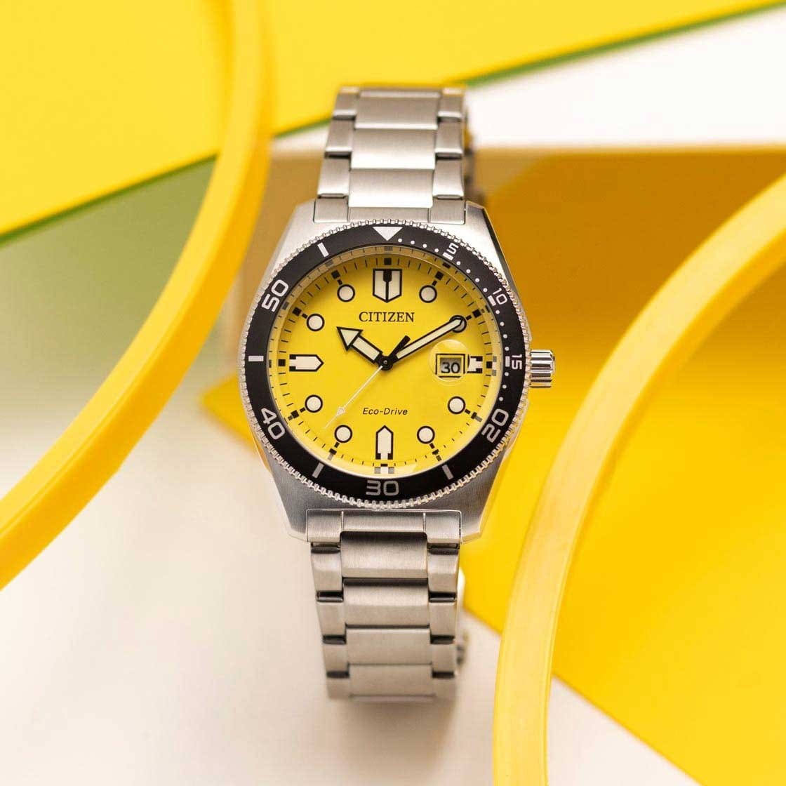 Citizen Citizen Eco-Drive AW1760-81Z кварцевые мужские часы часы крупный план желтый циферблата