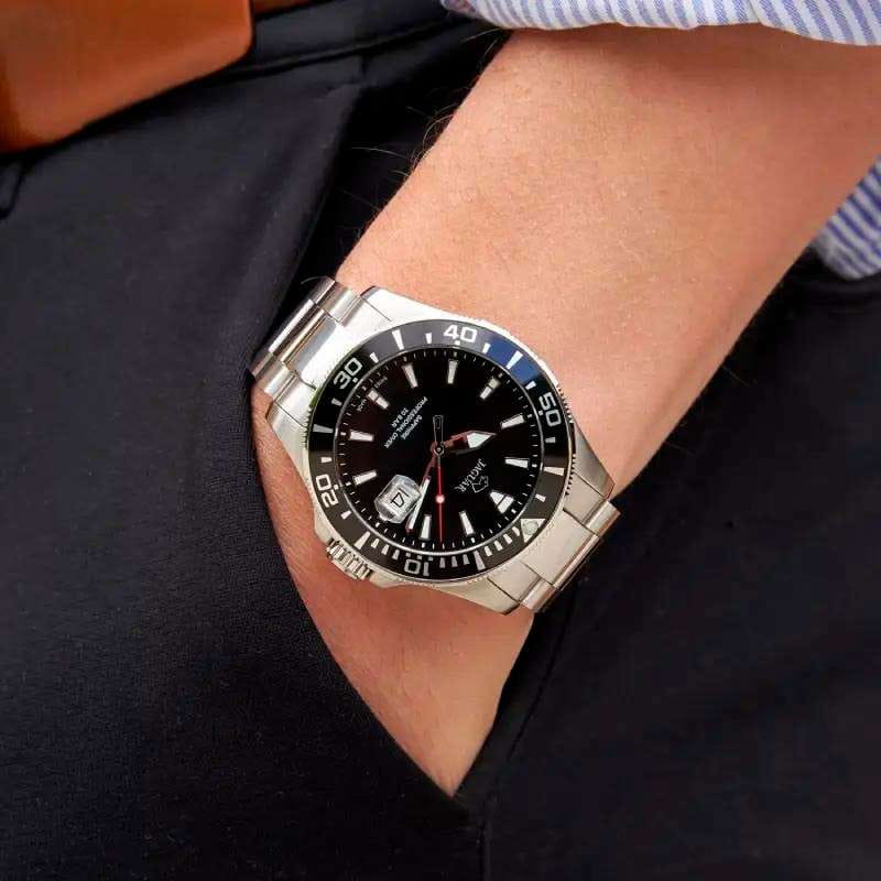 Jaguar Jaguar Executive Diver J860/D  — детали корпуса и нержавеющая сталь