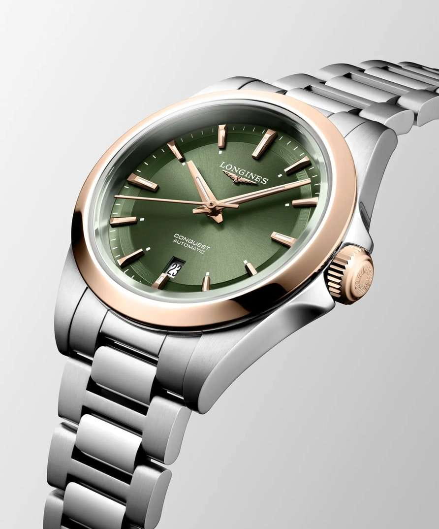 Longines Longines Conquest L3.320.5.02.6 механические женские часы часы крупный план зеленый циферблата