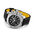 Часы Breitling Avenger Chronograph 43 A13385101B1X1 фото 3