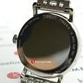 Tissot T1092101103300 наручные женские часы застежка крупным планом